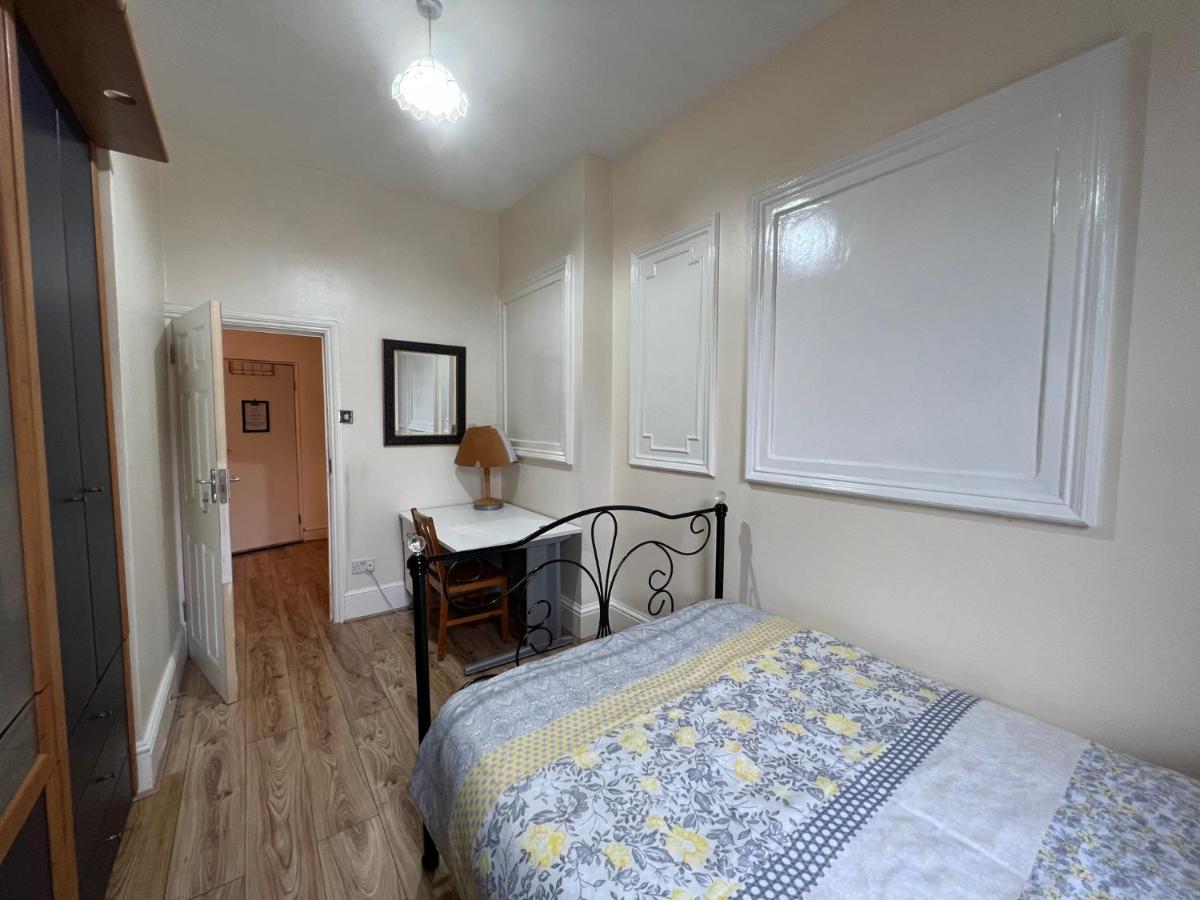 Comfy Apartments - Finchley Road London Luaran gambar
